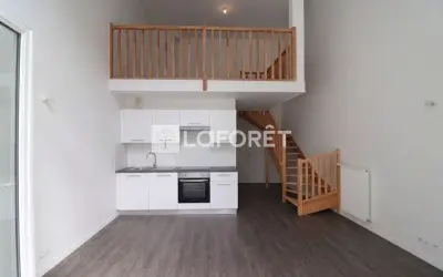 Appartement 779 €/mois VILLENEUVE LE ROI (94290) photo 2