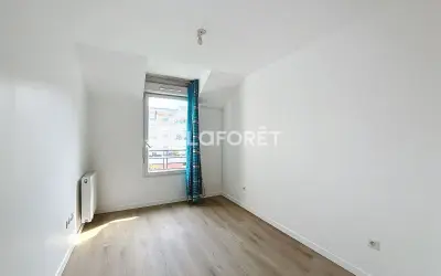 Maison 1 605 €/mois CHOISY LE ROI (94600) photo 9