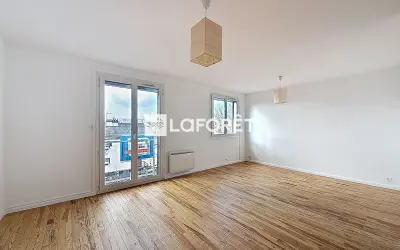 Appartement 1 170 €/mois CHOISY LE ROI (94600) photo 7