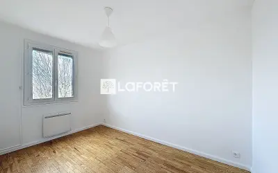 Appartement 1 170 €/mois CHOISY LE ROI (94600) photo 9