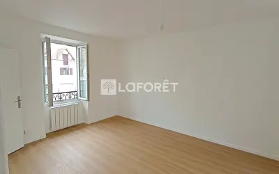 Appartement 890 €/mois VILLEJUIF (94800) photo 4