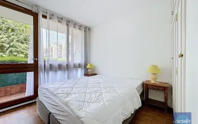 Appartement 1 250 €/mois CHILLY MAZARIN (91380) photo 6