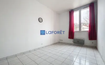 Appartement 749 €/mois ARPAJON (91290) photo 2