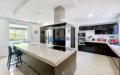 Maison 624 000 € SAINT GERMAIN LES CORBEIL (91250) photo 2