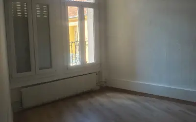 Appartement 1 975 €/mois PARIS (75020) photo 8