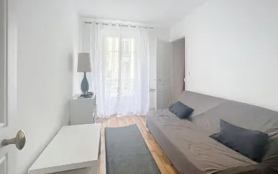 Appartement 1 082 €/mois PARIS (75015) photo 7