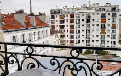 Appartement 2 350 €/mois PARIS (75015) photo 2