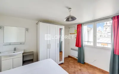Appartement 276 600 € PARIS (75006) photo 2