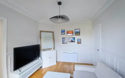 Appartement 1 360 €/mois PARIS (75015) photo 4