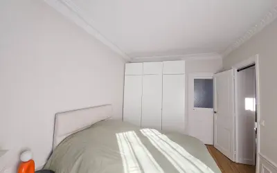 Appartement 1 360 €/mois PARIS (75015) photo 6