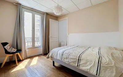Appartement 1 350 €/mois PARIS (75015) photo 2