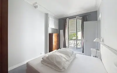 Appartement 1 590 €/mois PARIS (75015) photo 4
