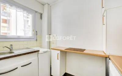 Appartement 260 000 € PARIS (75015) photo 5
