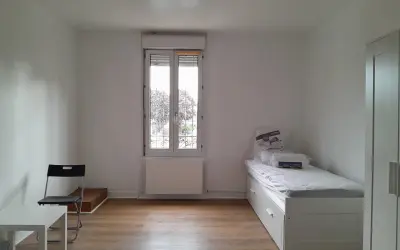 Appartement 780 €/mois AUBERVILLIERS (93300) photo 4
