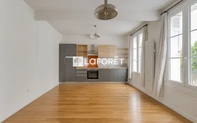 Appartement 348 000 € PARIS (75015) photo 2