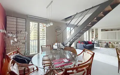 Appartement 3 000 €/mois PARIS (75015) photo 2