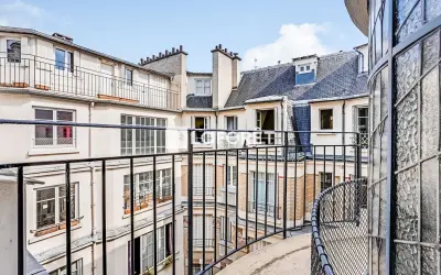 Appartement 120 000 € PARIS (75015) photo 2