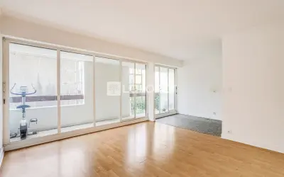 Appartement 359 000 € PARIS (75015) photo 2