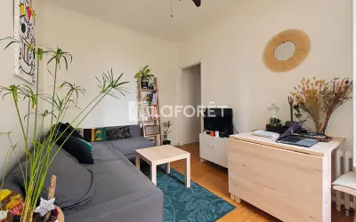 Appartement 320 000 € PARIS (75015) photo 2