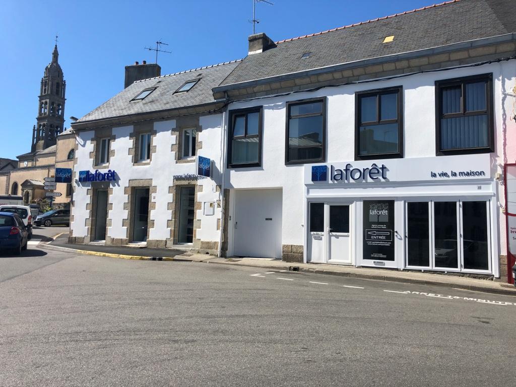Laforêt 11 Place Victor Hugo 29720 Plonéour-Lanvern