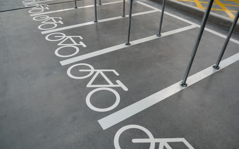 Rack vélo place de parking